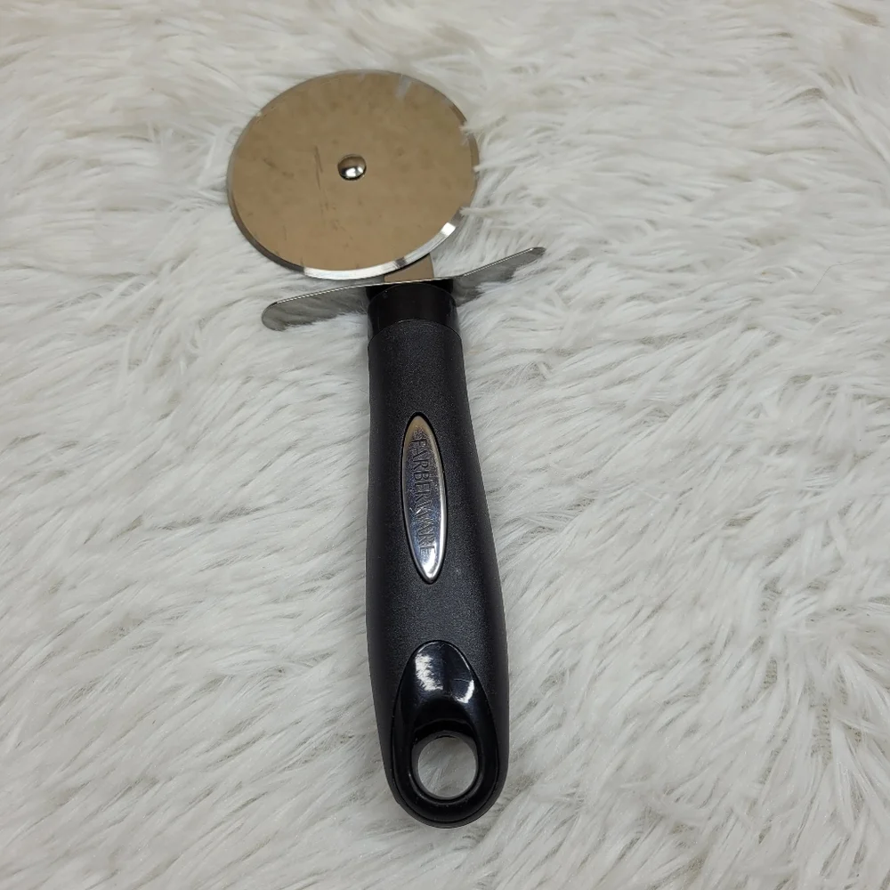 Farberware Pizza Cutter